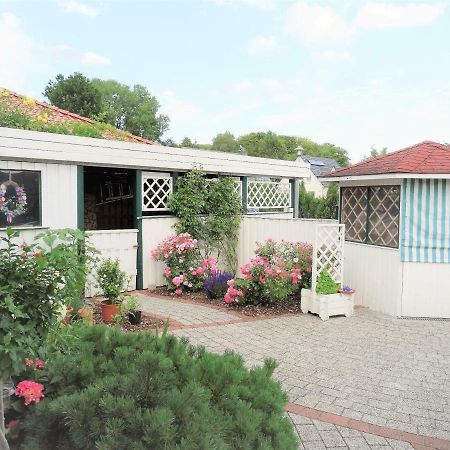 Ferienwohnung Claudia ツィノヴィッツ エクステリア 写真